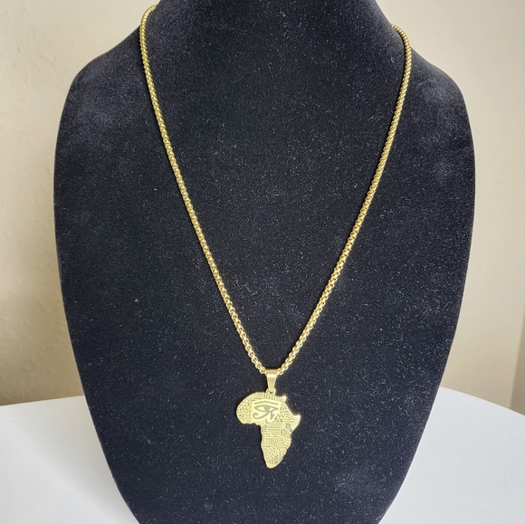 Egyptian Eye Continent Pendant Necklace - Picture 7 of 10